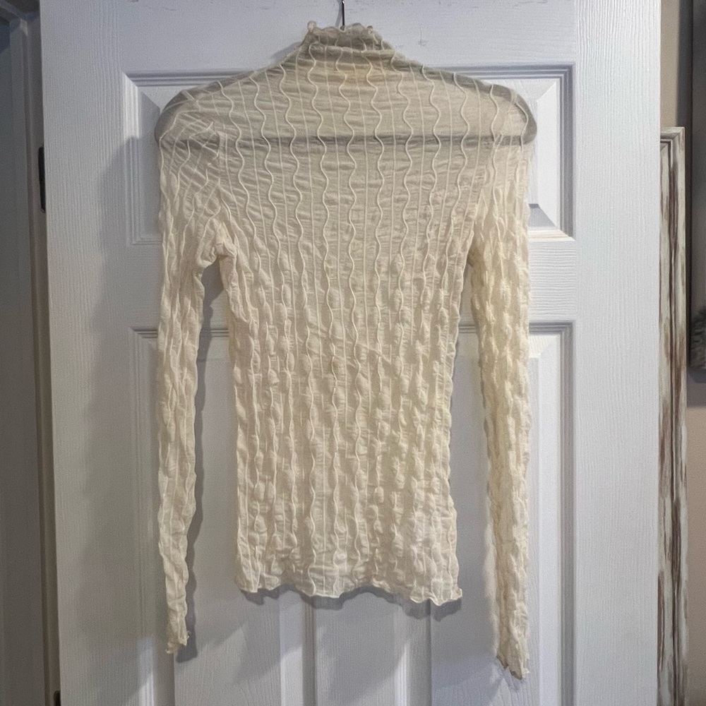 Mesh turtle neck